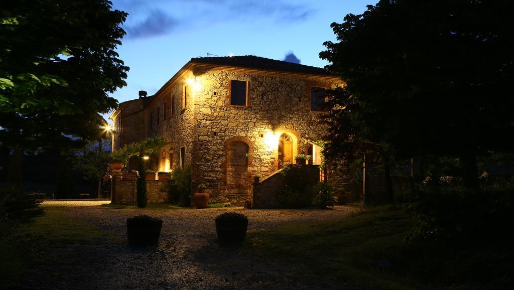 Agriturismo Podere Alberese Guest House Asciano Exterior photo