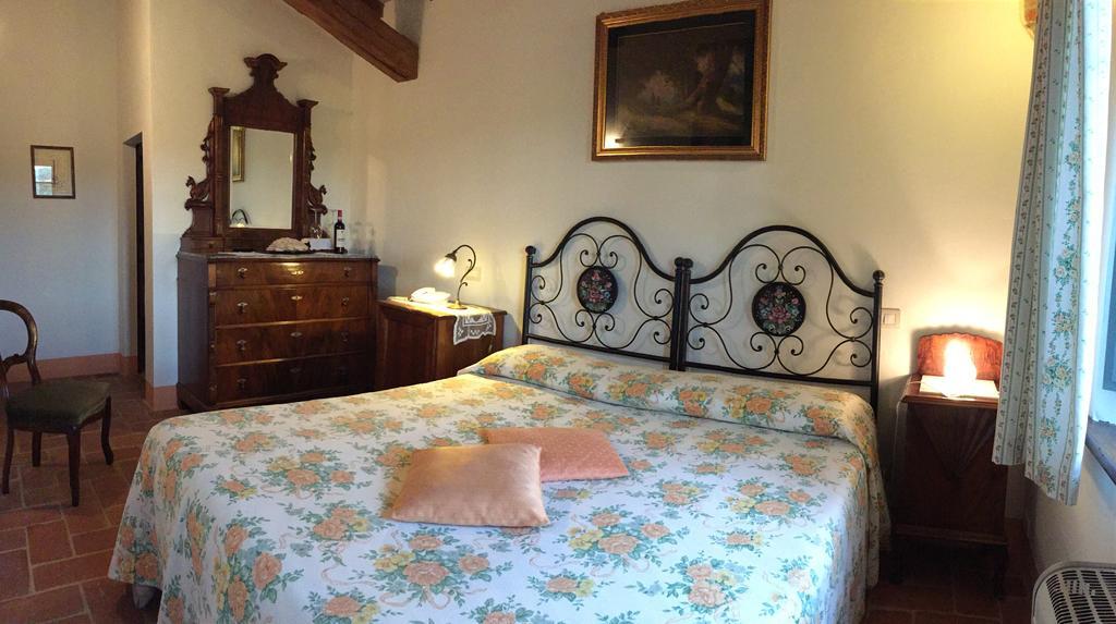 Agriturismo Podere Alberese Asciano Exterior photo