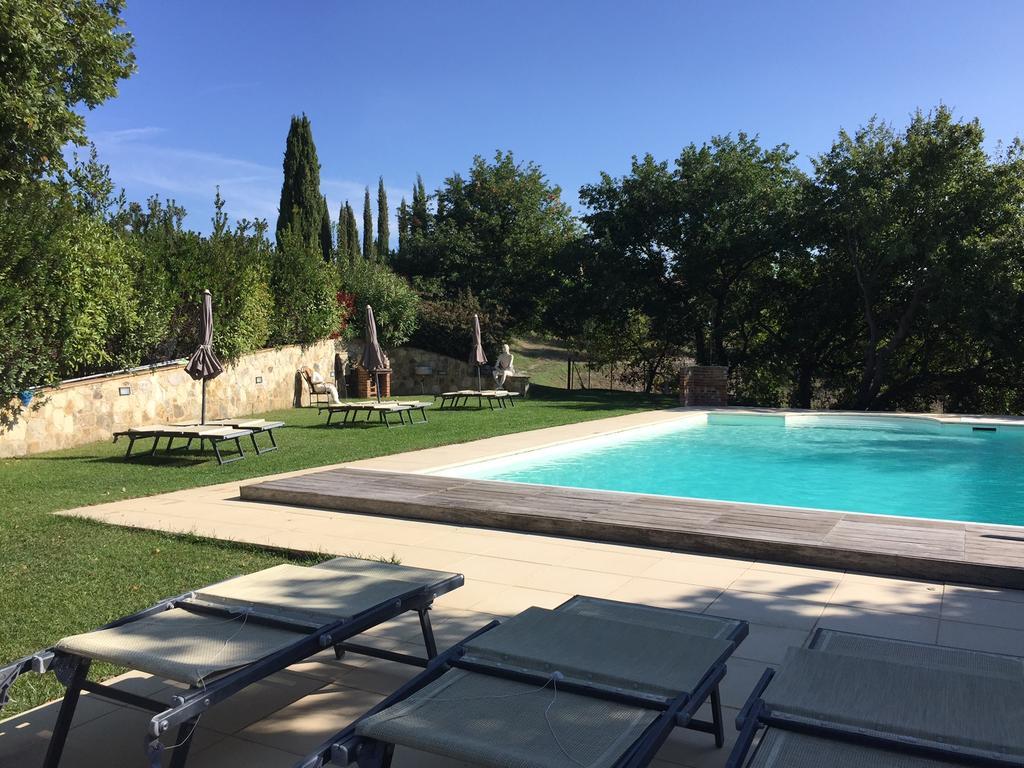 Agriturismo Podere Alberese Asciano Exterior photo